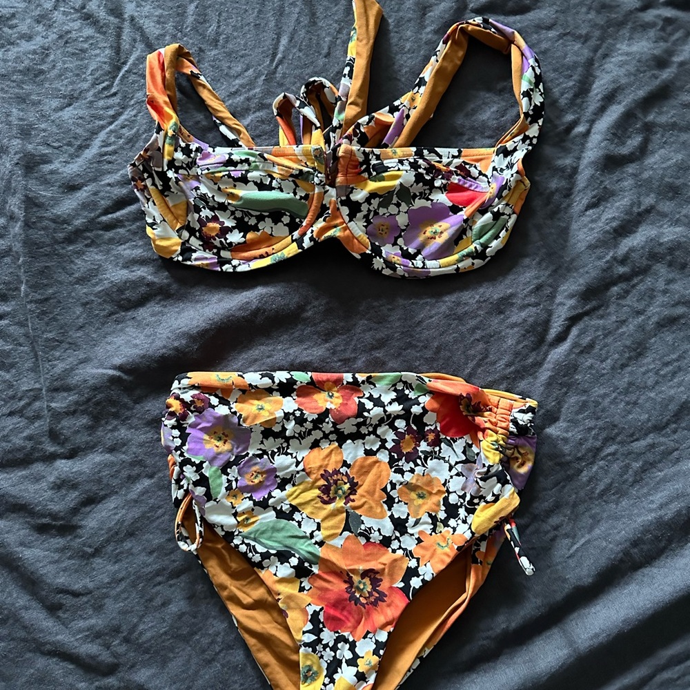 Floral L space Bikini Set with High-Waisted Bottoms